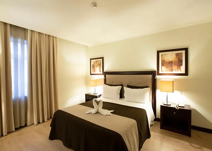 Veneza 3* אבאירו